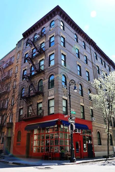 Famous New York City Filming Locations That You'll Recognize From Movies  and TV