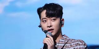2pm S Chansung Earns Assistant Instructor Position In The Military Allkpop Military Assistant Earnings