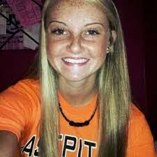 Courtney Wainwright's Instagram, Twitter & Facebook