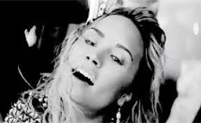 Jeune fille anorexie parfait GIF