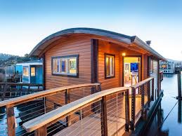 45 S 40 Dock Sausalito Ca 94965 Is For Sale Zillow Floating House Small House Swoon House Boat