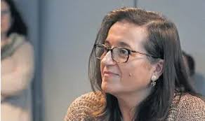 Avençada do Fisco ganha mais que a chefe