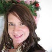 Renee Simpkins's Instagram, Twitter & Facebook