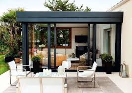 Faire Une Veranda Pour Installer Ma Cuisine Ou Mon Salon Idee Deco Veranda Idees Veranda Deco Veranda