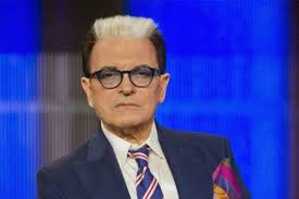 Cristiano malgioglio è un celebre cantautore, attore, papa, puttana. Cristiano Malgioglio Chi E Altezza Di Cristiano Malgioglio Gif Eta Cristiano Malgioglio Senza Occhiali Scopri Le Sue Canzoni