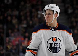 Connor mcdavid will captain the club for a fourth season. Edmonton Oilers Leon Draisaitl Can T Stop Praising Jesse Puljujarvi