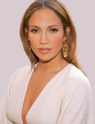 Bordertown is a 2007 american drama film written and directed by gregory nava, and starring jennifer lopez (who also served as a producer), martin sheen, maya zapata, sônia braga and antonio banderas. The Best Films Of 2019 Strange Harbors Jennifer Lopez Hair Jennifer Lopez Jennifer Lopez Makeup