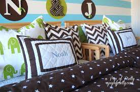 Room Makeover Twin Boy Nursery To Toddler Room Without Changing Everything A Pop Of Pretty Boy Toddler Bedroom Toddler Room Toddler Bed Boy