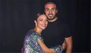Her paylaşımı olay olan her paylaşımı olay olan ezgi mola, sevgililer gününde yaptığı paylaşımla sosyal medyanın diline düştü. Mustafa Aksakalli Kimdir Ezgi Mola Nin Sevgilisi Kim