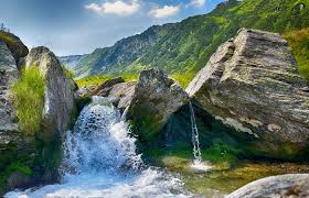Otomobil tutkunlarının her zaman yanıtını romanya yolculuğumuzun ikinci gününde bu kez transalpina'ya doğru yol almaya başlıyoruz. Full Tour To Transalpina Highway Day Trips Romania