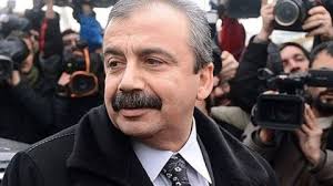 Sırrı süreyya önder, altyazı sinema dergisi'nin sorularını yanıtladı. Sirri Sureyya Onder Kimdir Sirri Sureyya Onder Tahliye Edilecek Mi Gercek Gundem