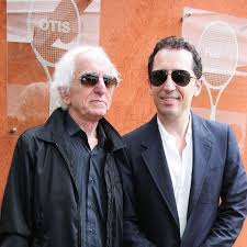 Gad elmaleh, una estrella en francia, muestra inagotables recursos gestuales en un filme que lamentablemente se decanta por la convencional comedia romántica. Video Le Pere De Gad Elmaleh Se Moque De Lui Dans Une Video Tres Drole Gala