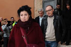 Marisa laurito (born 19 april 1951) is an italian actress, singer and television personality. Chi E Marisa Laurito La Cantante Di Il Baba E Una Cosa Seria