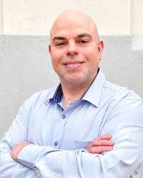 Chuck Orr's Instagram, Twitter & Facebook