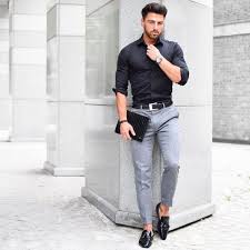 Schwarzes Hemd Kombinieren Stilvolle Ideen Elegant Tailliert Schwarzes Hemd Graue Hose Mannliche Mode
