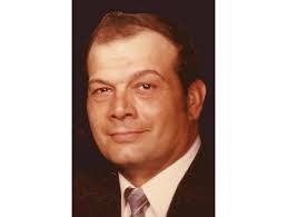 Richard Vanek's Instagram, Twitter & Facebook