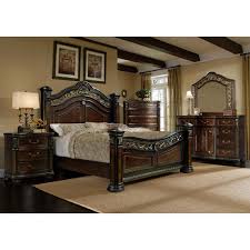 Henegar 5 Drawer Chest In 2020 Bedroom Furniture Sets Tuscan Bedroom Tuscan Furniture