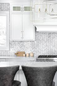 27 Marble Herringbone Backsplash Marble White Kitchen In 2020 Herringbone Backsplash Marble Tile Backsplash Kitchen White Tile Kitchen Backsplash