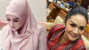Detikhealthminggu, 27 jun 2021 12:03 wib. Sama Sama Anggota Dpr Ri Ini Beda Penampilan Krisdayanti Mulan Jameela Adik Yuni Shara Pakai Ini Tribunstyle Com