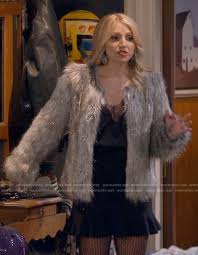 Busty blonde cutie in stockings fingers her pussy. Gina Dabrowski Outfits Fashion On B Positive Annaleigh Ashford Wornontv Net