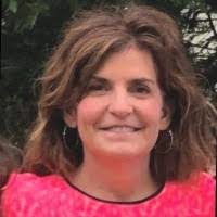 Tammy Esslinger's Instagram, Twitter & Facebook