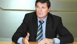 Según medios locales, el intendente de lincoln firmó un decreto donde detalla que «no adhiere a las breves salidas de esparcimiento» nombrados por el poder ejecutivo nacional. El Ex Intendente De Lincoln Podria Ser Sobreseido De La Causa Por Lavado De Activos Y Evasion Infogei