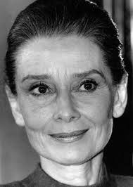 ❤🤍 Audrey in her last movie ("Always" , directed by Steven Spielberg.)