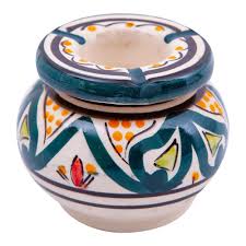 Biscottini Posacenere Antiodore E Antivento In Ceramica Decorato A Mano Eprice