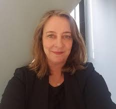 Julianna Ross's Instagram, Twitter & Facebook