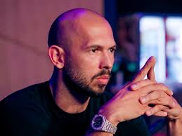 War Room' van Andrew Tate blijkt geen netwerk-groep, maar cursus om te  leren hoe je vrouwen klaarstoomt voor sekswerk