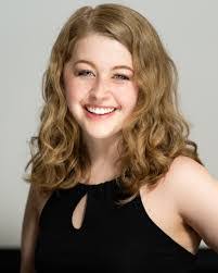 Ariel Grossman's Instagram, Twitter & Facebook