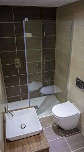 21 Beautiful And Simple Bathroom Designs For Small Spaces Small Bathroom Simple Bathroom Small Shower Room