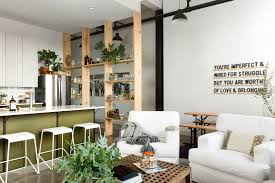 This Rental Apartment S Shelf Wall Is Simple But Stunning In 2020 Apartment Decorating Rental Rental Decorating Rental Apartments