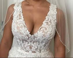 In ihnen ist festgelegt, was wir von käufern und verkäufern erwarten, wie wir eine sichere plattform für unsere nutzer schaffen und wie wir unsere nutzer im falle von problemen schützen. Zu Viel Ausschnitt Fur Hochzeitskleid Frauen Mode Kleidung