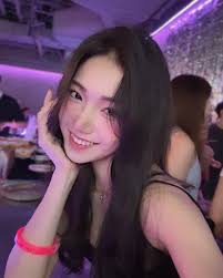 👁️🕶️🕷️🎼♟️🎥💣🖤 #今天是星期四晚上#threads生日快樂