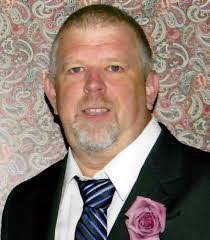 Douglas Ingalls's Instagram, Twitter & Facebook