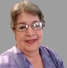 ⚫️OBITUARIO⚫️ En esta ciudad dejó de existir la Sra. Marcia Ormaza López.  Casada con el Sr. Efrén Ulloa Idrovo; hijos: Juan Marcos, Gerardo Efrén y  Anita Victoria Ulloa Ormaza. A las 12h00,