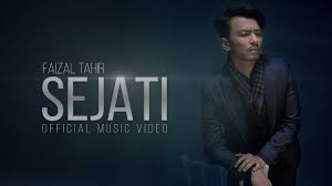 Joe flizzow, altimet, sonaone, faizal tahir, ezra kong & mike. Lirik Lagu Sejati Faizal Tahir Sii Nurul Menulis Untuk Berkongsi