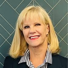 Jill Mccullough's Instagram, Twitter & Facebook