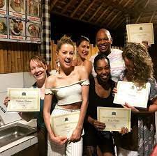 Entdecke rezepte, einrichtungsideen, stilinterpretationen und andere ideen zum ausprobieren. Amber Heard