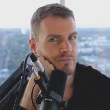 Angela Pascal's Instagram, Twitter & Facebook