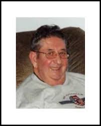 Lisa Sosnowski's Instagram, Twitter & Facebook