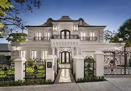 2 Gordon Street Deepdene Master Craftsmanship And Lavish Imported Finishes Combine Withi Luxury Homes Dream Houses Classic House Design House Designs Exterior