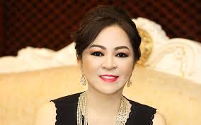 Con trai sa vào cá độ, vay lãi 200%/tháng, vợ doanh nhân Dũng “lò vôi” lên  tiếng cảnh cáo xã hội đen, tuyên bố không trả 1 đồng