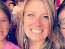 Amanda Blackford's Instagram, Twitter & Facebook