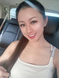 Carrie Lee ( 李诗琪)