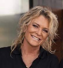 Denis Mathews's Instagram, Twitter & Facebook