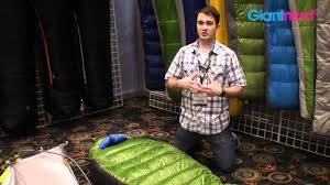 Like the best buy winning kelty cosmic 20, it uses a combination of lower quality 550 fill down and synthetic insulation. The North Face Down Sleeping Bags Youtube