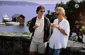 Ewa fröling, eva marie fröling , (born august 9, 1952) is a swedish actress. That White Shirt On Ewa Froling From The Swedish Movie Sallskapsresan S O S Outfit Ideer Film Klader