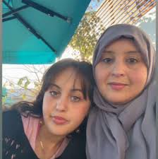 كلية اللغات تقيم ورشة عمل حول إعداد مشاريع التخرج أقام قسم الترجمة بكلية  اللغات ورشة عمل تدريبية بعنوان "كيفية إعداد مشاريع التخرج وفقاً للمعايير  الأكاديمية المعتمدة بكلية اللغات"، يوم ....المزيد من التفاصيل